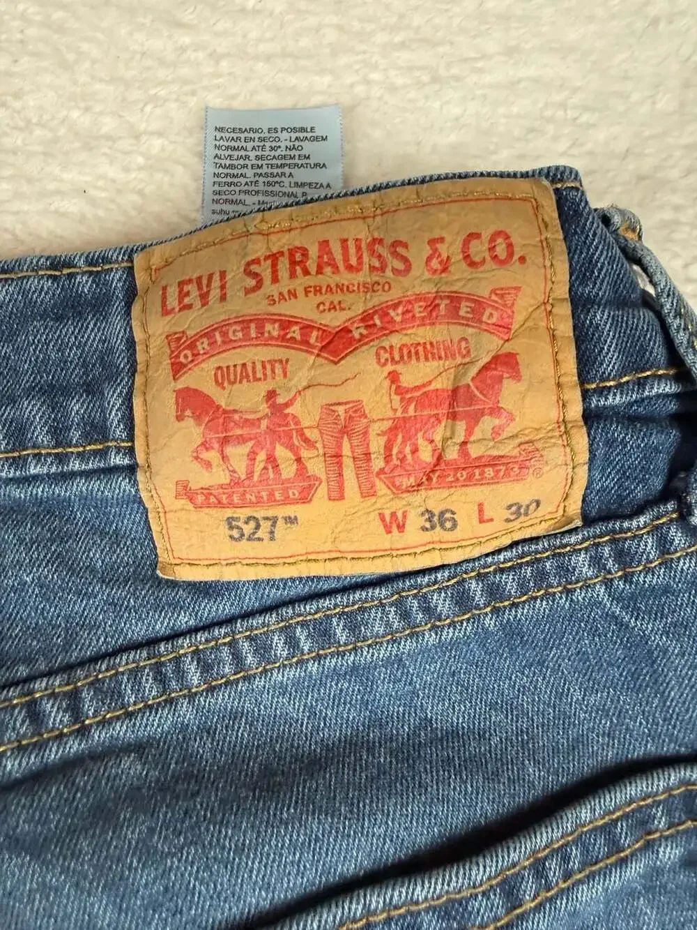 Levi's 527 Men's Slim Bootcut Medium Wash Blue Jeans Size 36x30